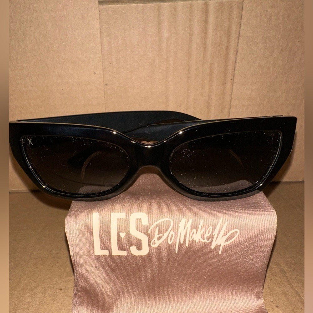 Dime Optics X Les Do Makeup Sunglasses in Fiancé black, 55-18-145